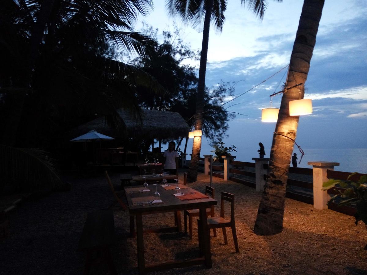 Amrita Maumere Resort Exterior photo