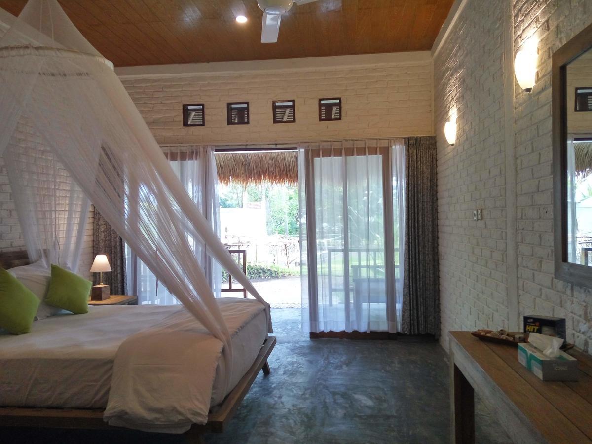 Amrita Maumere Resort Exterior photo